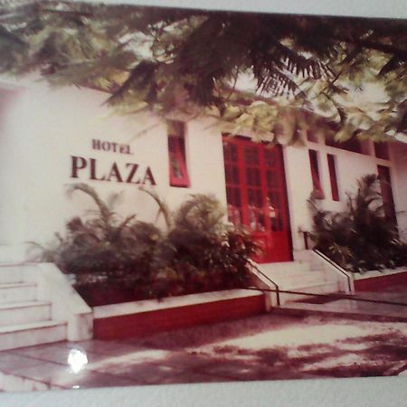 Hotel Plaza -Booking For Foreign Tourist- Jalgaon Buitenkant foto